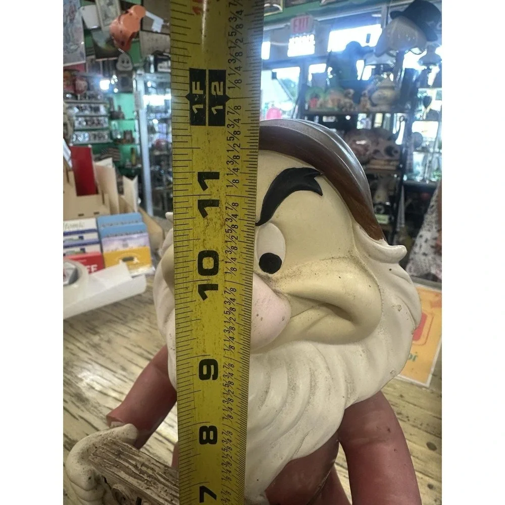 Vintage Disney Grumpy Welcome Go Away Garden Statue 12